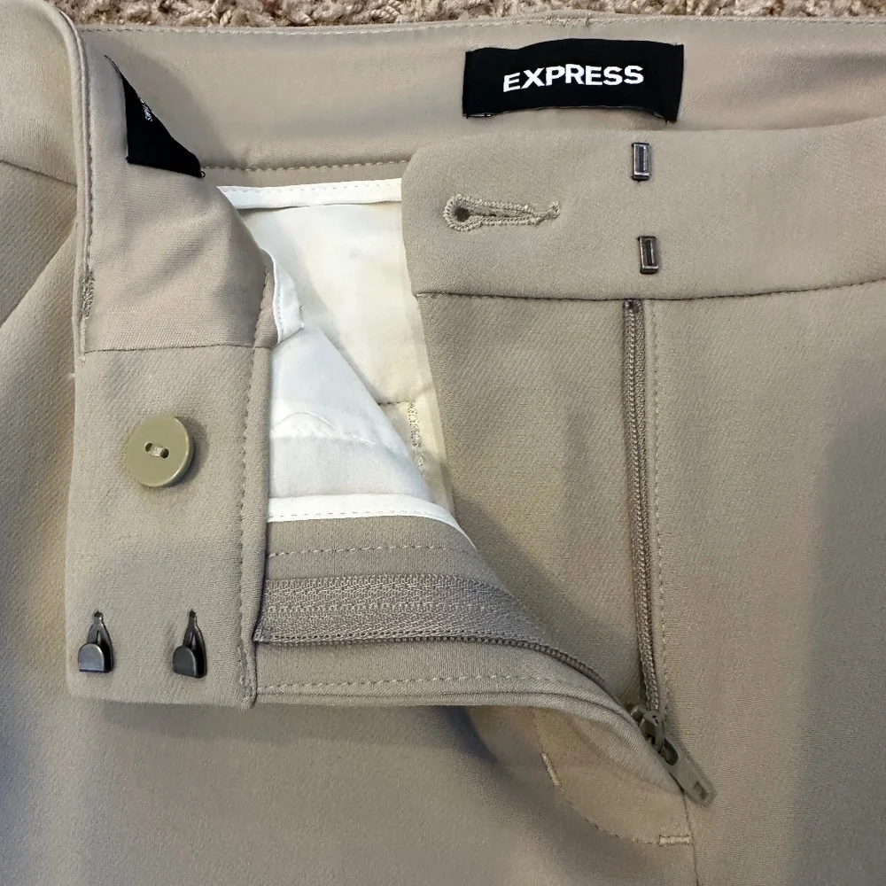 NWT Express Beige/Taupe Mid Rise Boot Supersoft Twill Pant - 4R - Picture 10 of 16